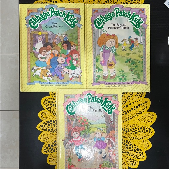 Parker Brothers Other - Vintage 1984 Cabbage Patch Kids Storybook Set - Colorful Collection